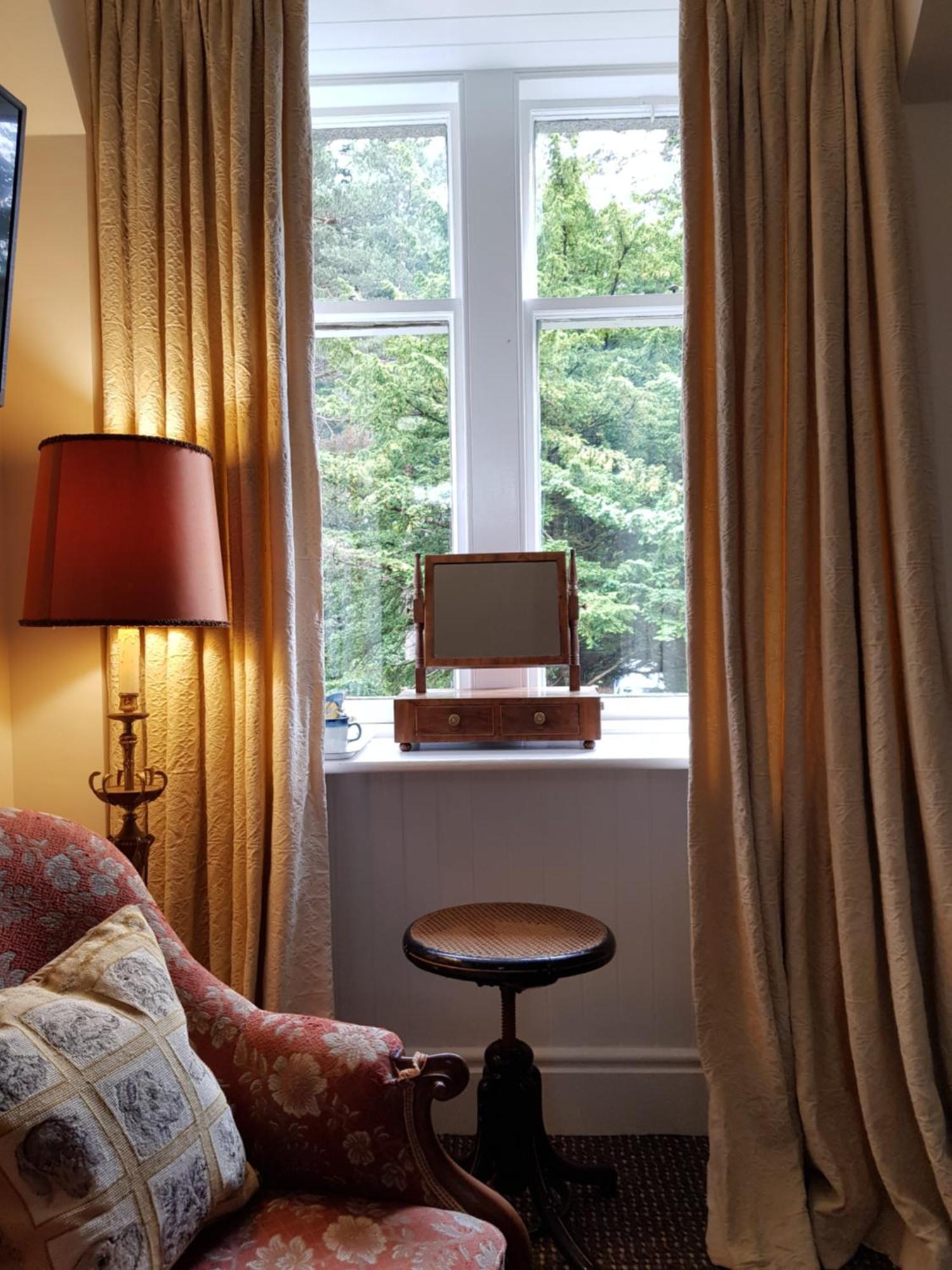 Cambus O' May Traditional Highland Hotel Ballater Oda fotoğraf