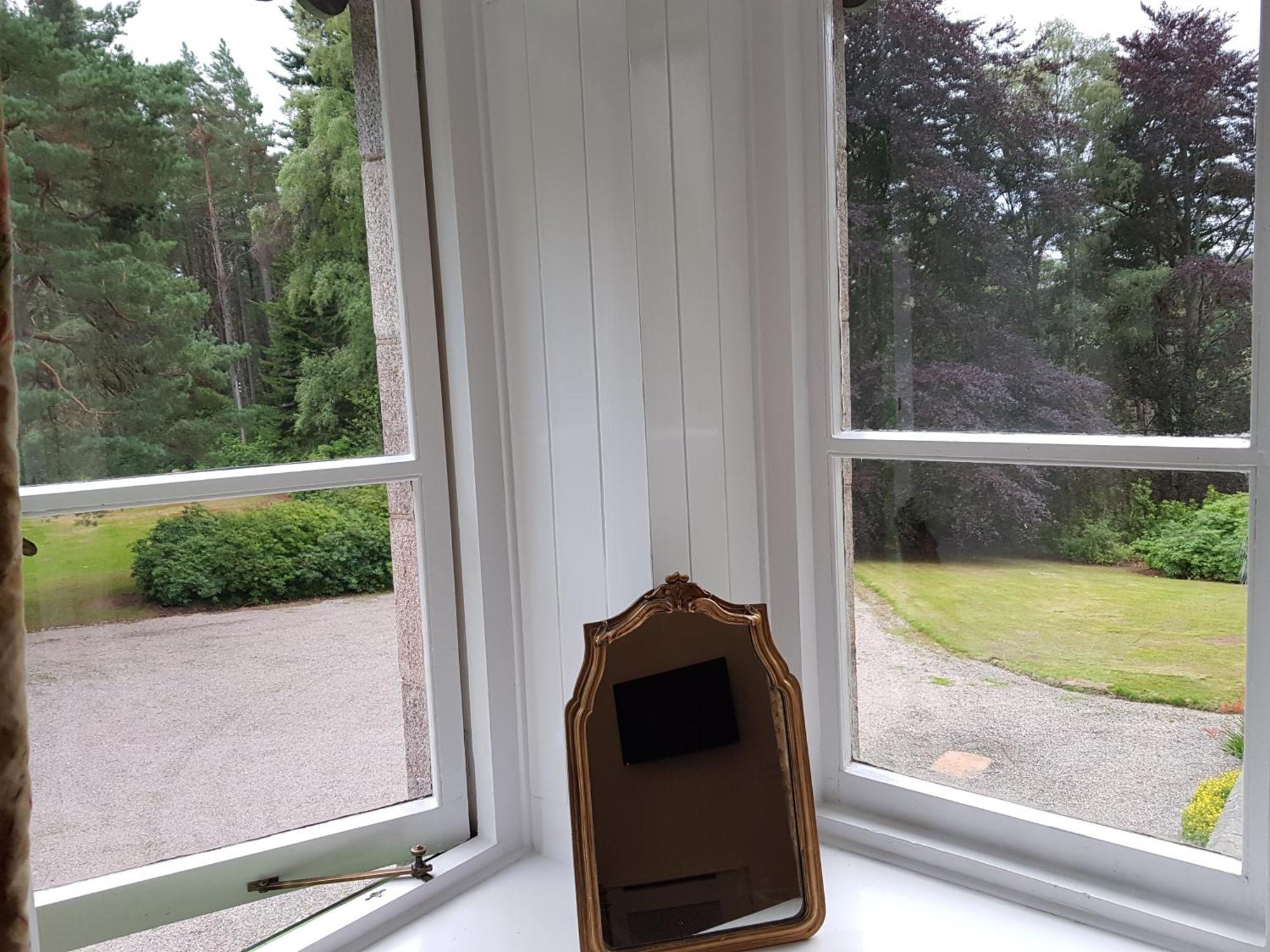Cambus O' May Traditional Highland Hotel Ballater Oda fotoğraf