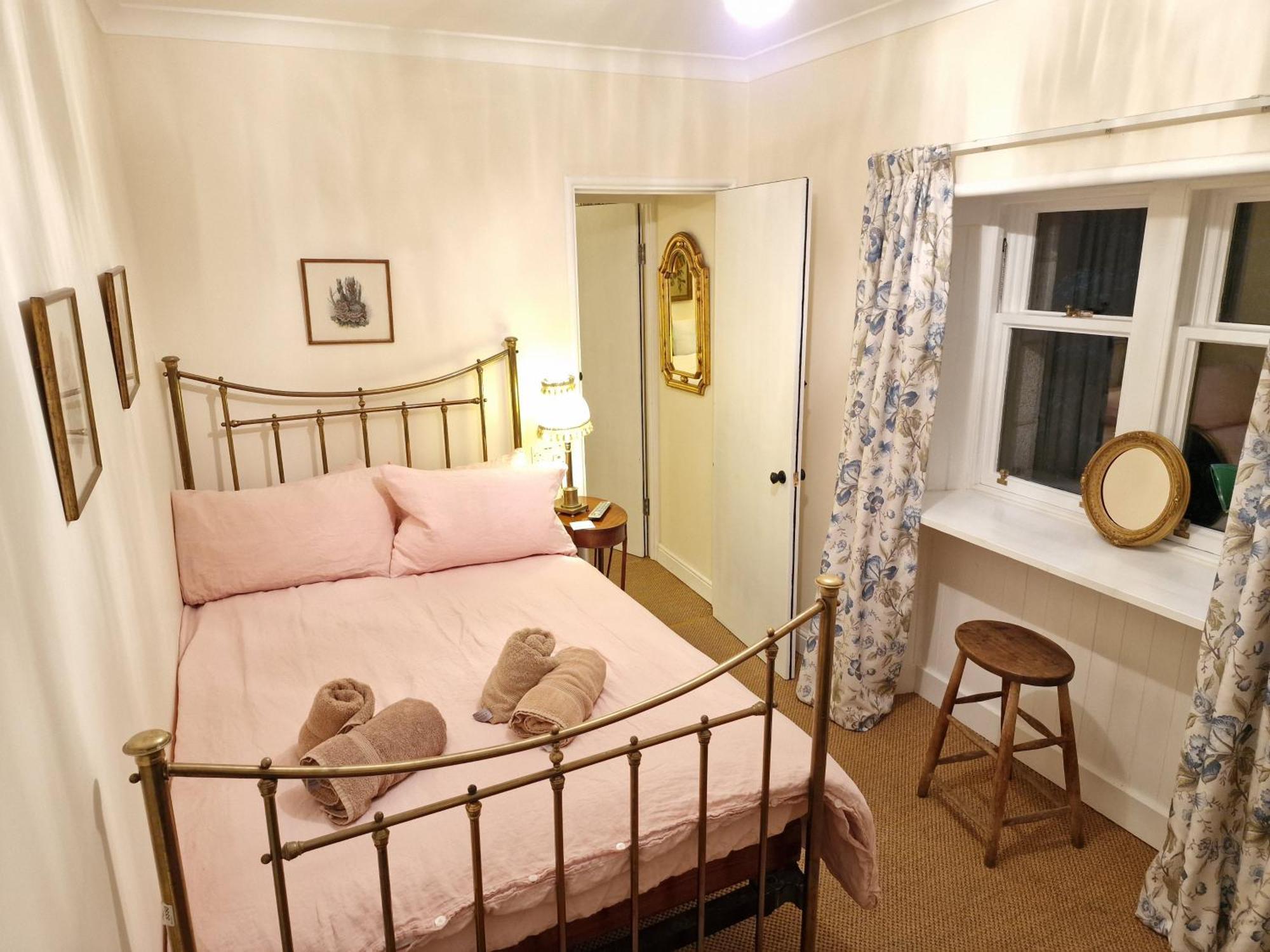 Cambus O' May Traditional Highland Hotel Ballater Oda fotoğraf